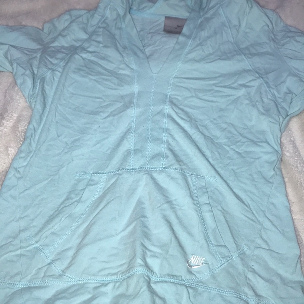 Throwback Nike sweatshirt tee